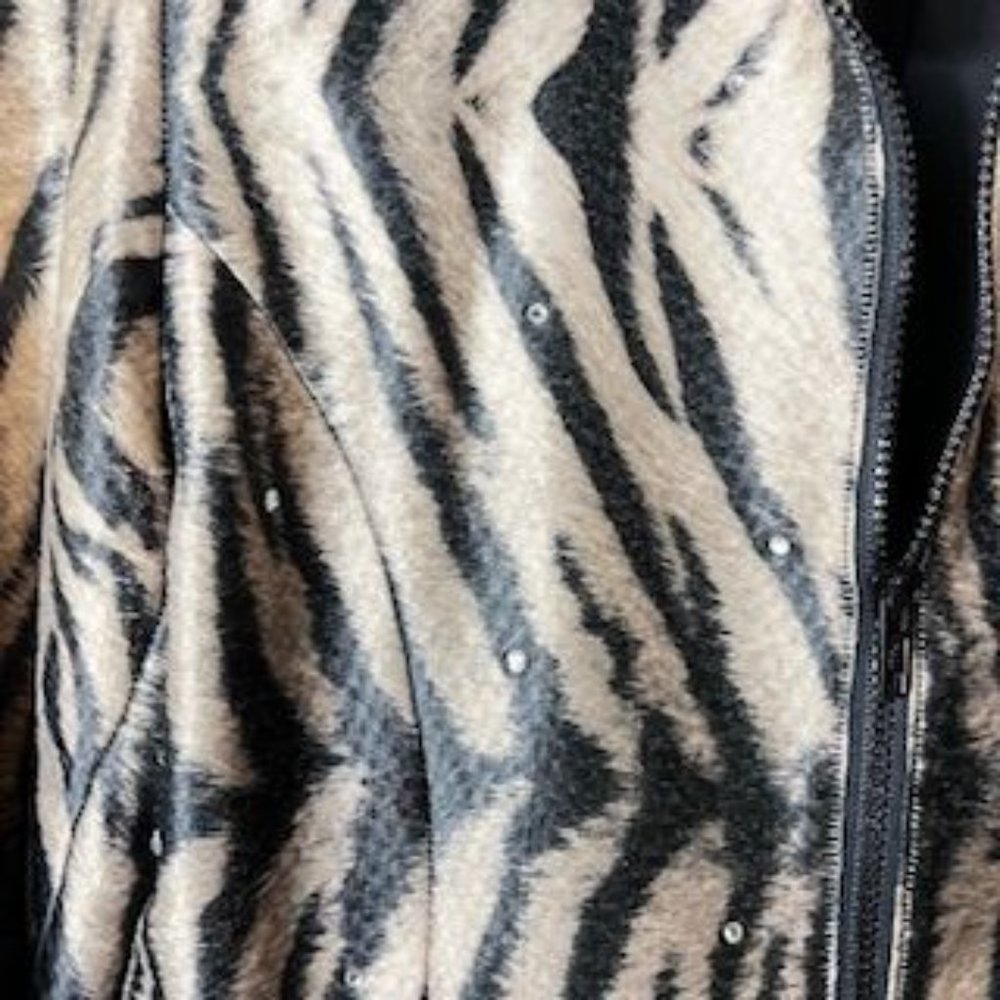 Exit Shops Jacket - image 3